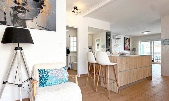 Resale - Villa - Orihuela Costa - Villamartín