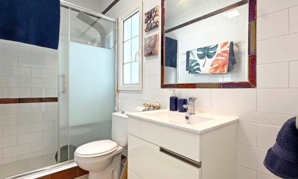 Resale - Villa - Orihuela Costa - Villamartín