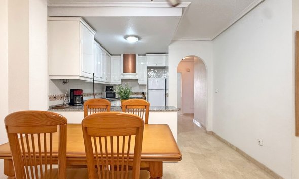 Resale - Apartment - Orihuela Costa - Villamartín