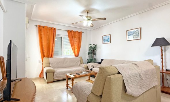 Resale - Apartment - Orihuela Costa - Villamartín
