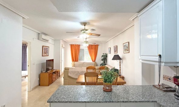 Resale - Apartment - Orihuela Costa - Villamartín