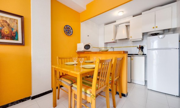 Resale - Bungalow - Torrevieja - El chaparral