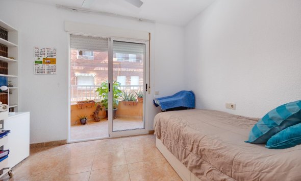 Reventa - Apartamento - Torrevieja - Playa de los locos