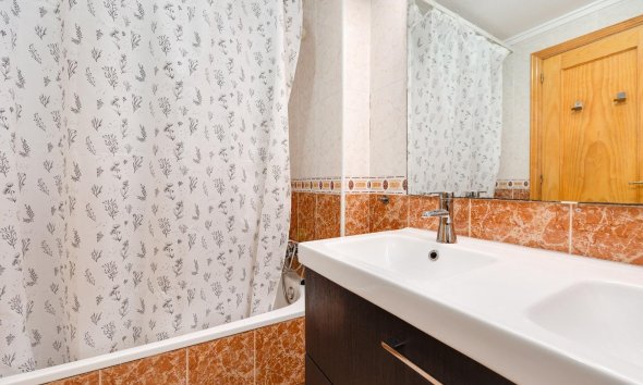 Reventa - Apartamento - Torrevieja - Playa de los locos