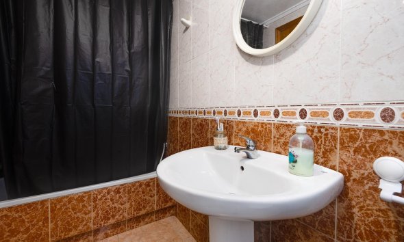 Reventa - Apartamento - Torrevieja - Playa de los locos