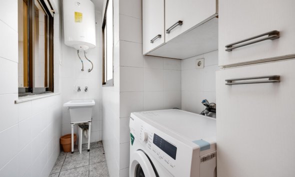 Rynek Wtórny - Apartament - Torrevieja - Playa del cura