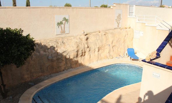 Resale - Villa - Orihuela Costa - Costa Blanca