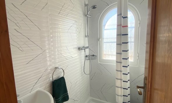 Resale - Villa - Orihuela Costa - Costa Blanca