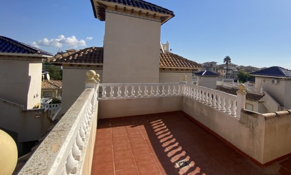 Resale - Villa - Orihuela Costa - Costa Blanca