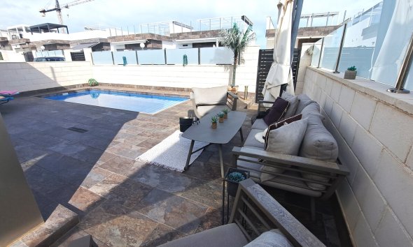 Resale - Villa - Pau 26 - Villamartin