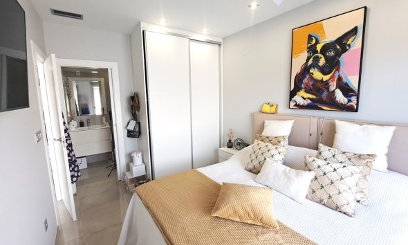 Resale - Villa - Pau 26 - Villamartin