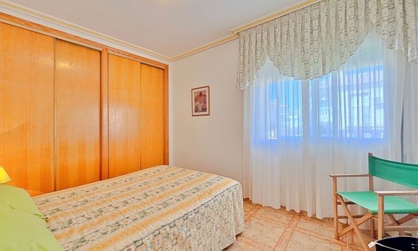 Resale - Apartment - Orihuela Costa - La Zenia
