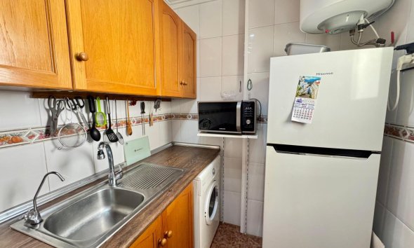 Resale - Apartment - Torrevieja - Centro