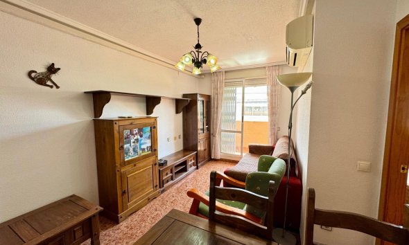 Resale - Apartment - Torrevieja - Centro