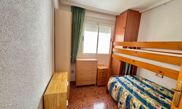 Resale - Apartment - Torrevieja - Centro