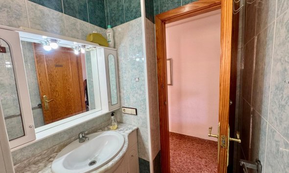 Resale - Apartment - Torrevieja - Centro