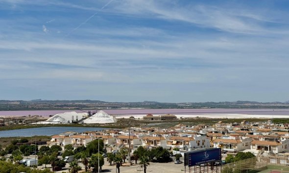 Resale - Apartment - Torrevieja - Centro