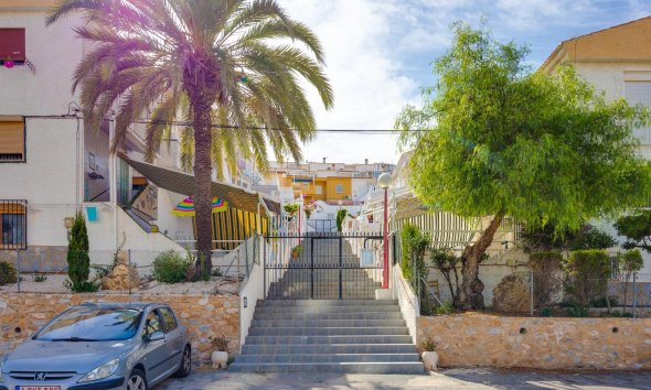 Resale - Bungalow - Torrevieja - Cabo cervera