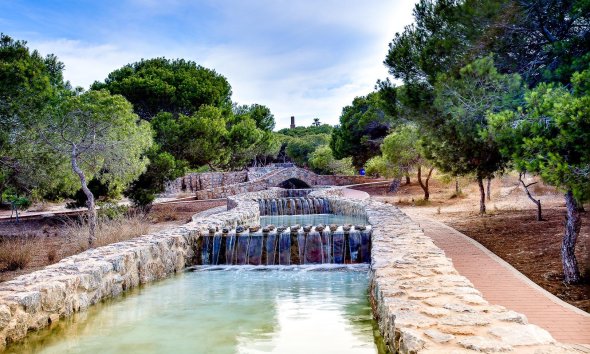 Resale - Bungalow - Torrevieja - Cabo cervera