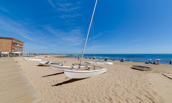 Resale - Bungalow - Torrevieja - Cabo cervera