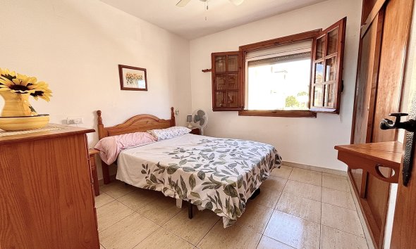 Resale - Apartment - Orihuela Costa - Playa Flamenca