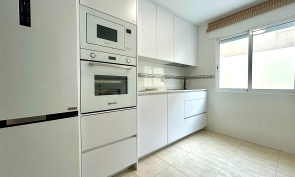 Resale - Terraced house / Townhouse - Orihuela Costa - Campoamor