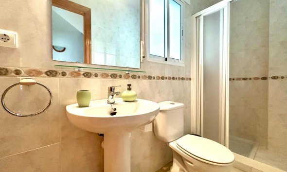 Resale - Terraced house / Townhouse - Orihuela Costa - Campoamor