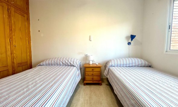 Resale - Terraced house / Townhouse - Orihuela Costa - Campoamor