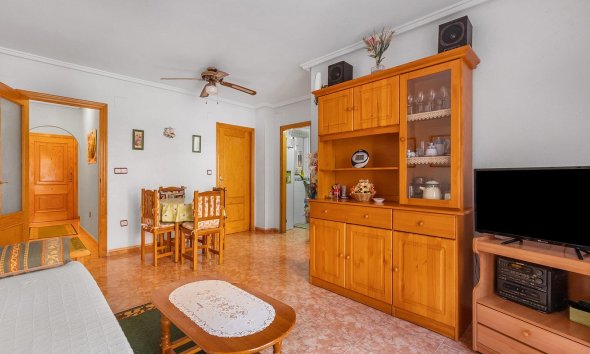 Resale - Apartment - Torrevieja - Estacion de autobuses