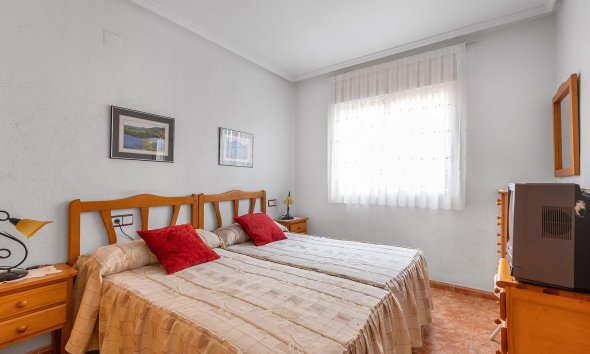 Resale - Apartment - Torrevieja - Estacion de autobuses
