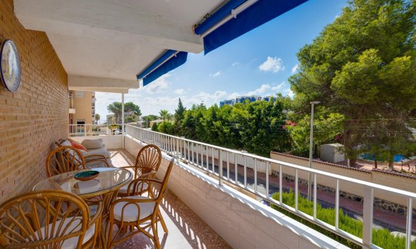 Resale - Apartment - Torrevieja - Punta prima