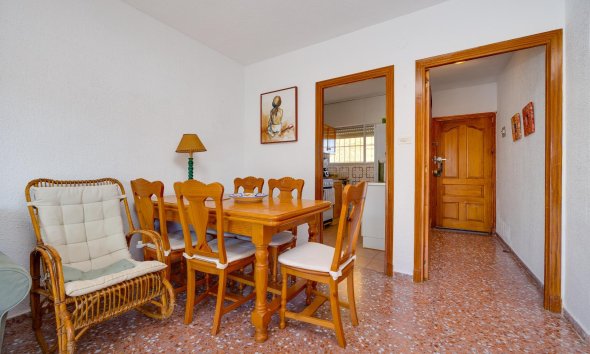 Resale - Apartment - Torrevieja - Punta prima