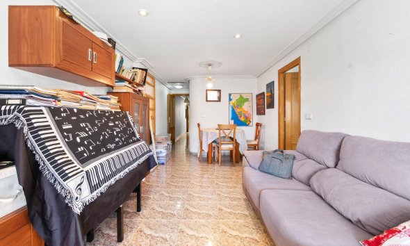 Resale - Apartment - Torrevieja - Centro