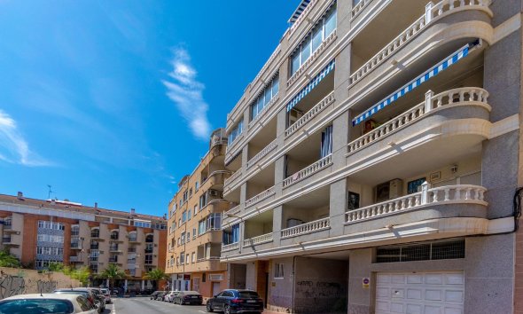Resale - Apartment - Torrevieja - Centro
