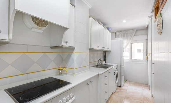 Resale - Apartment - La Mata - Playa