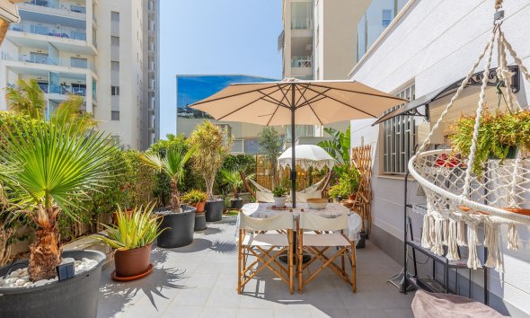 Resale - Bungalow - La Mata - Playa