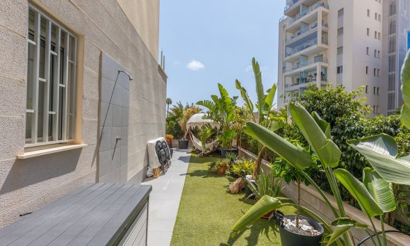 Resale - Bungalow - La Mata - Playa