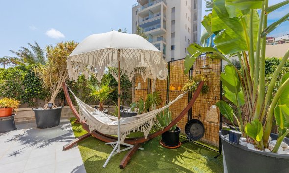 Resale - Bungalow - La Mata - Playa