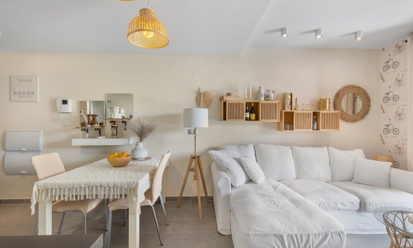 Resale - Bungalow - La Mata - Playa