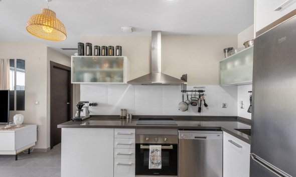 Resale - Bungalow - La Mata - Playa