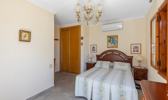 Resale - Villa - Torrevieja - Torreblanca