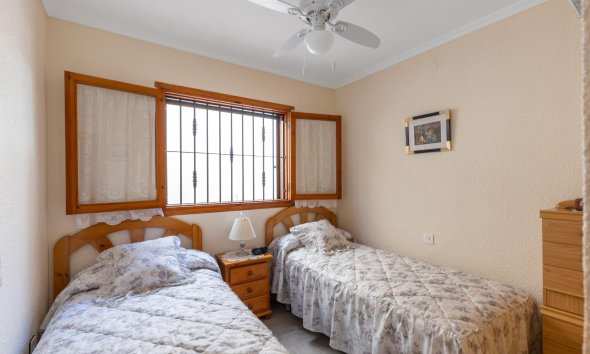 Resale - Villa - Torrevieja - Torreblanca