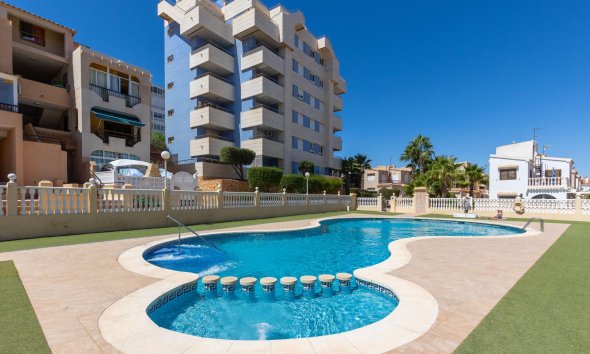 Resale - Villa - Torrevieja - Torreblanca