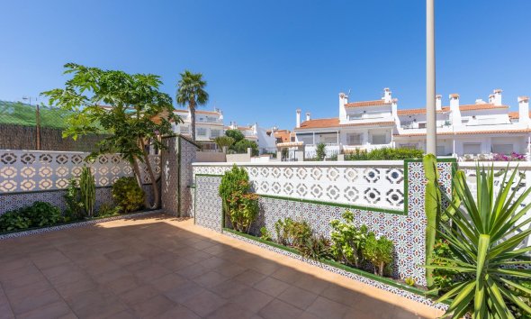 Resale - Villa - Torrevieja - Torreblanca
