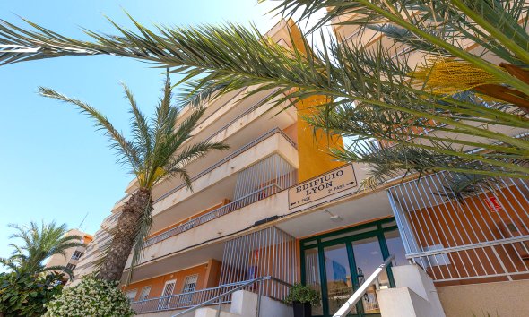 Resale - Apartment - Torrevieja - Rocio del Mar