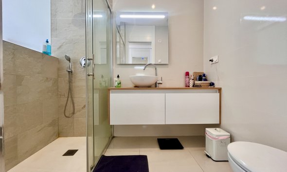 Resale - Apartment - Orihuela Costa - Los Dolses