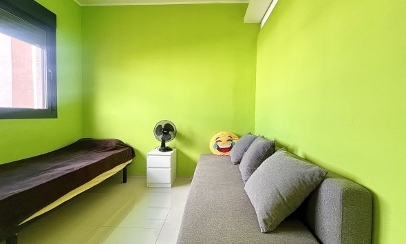 Resale - Apartment - Orihuela Costa - Los Dolses