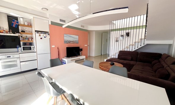 Resale - Apartment - Orihuela Costa - Los Dolses