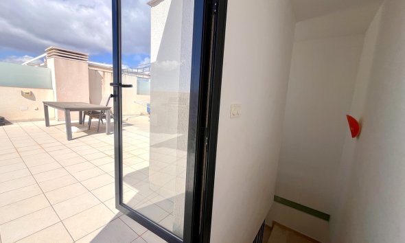 Resale - Apartment - Orihuela Costa - Los Dolses