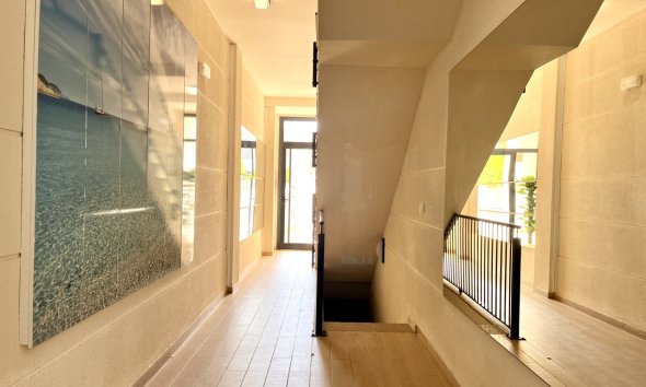 Resale - Apartment - Orihuela Costa - Los Dolses